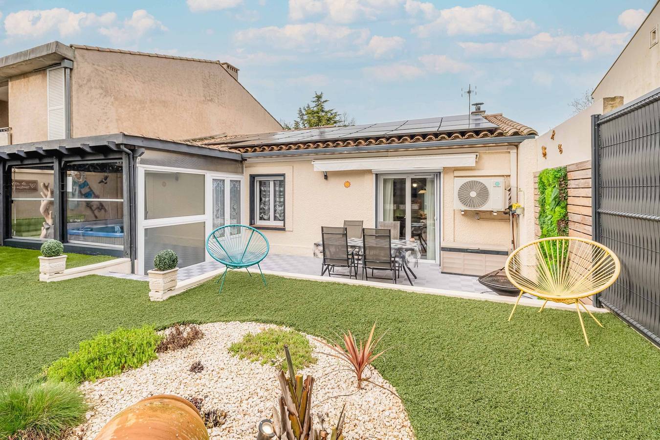 L'echappee belle: A Relaxing Getaway 2 Minutes from Carcassonne Medieval City in Carcassonne, Carcassonne region