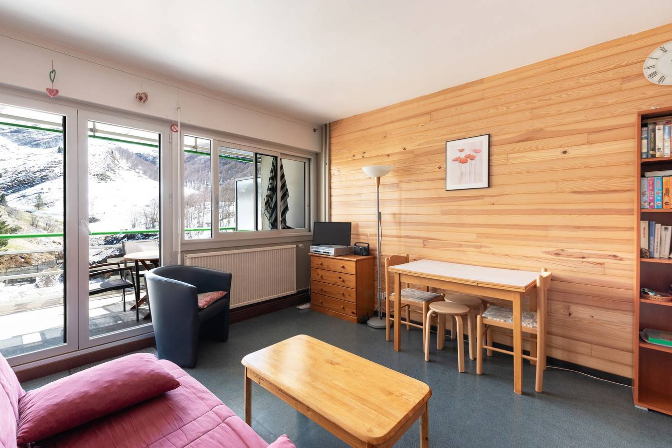 Entire studio, Studio Gourette 6 pers. – Mountain View, at the Foot of the Slopes, Hiking Departure, Terrace & Balcony in Gourette, Eaux-Bonnes