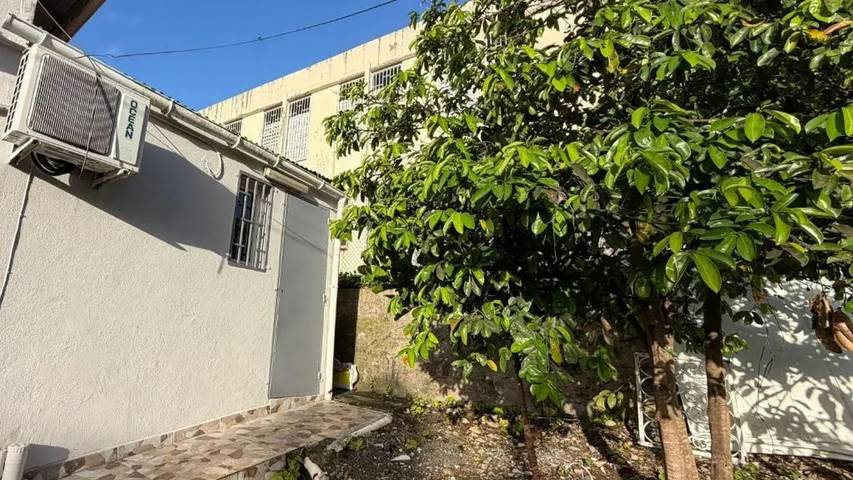 Apartamento de vacaciones para 4 personas, con jardín y terraza - 1