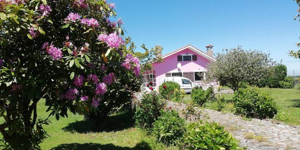 Casa rural para 6 personas, con jardín y vistas en Cudillero