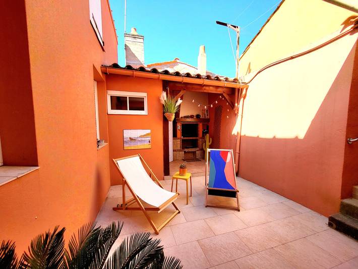 Maison de pêcheur moderne avec terrasse, proche mer et commerce - Barbecue - Wifi Gratuit in Les Sables-d'Olonne, Vendée