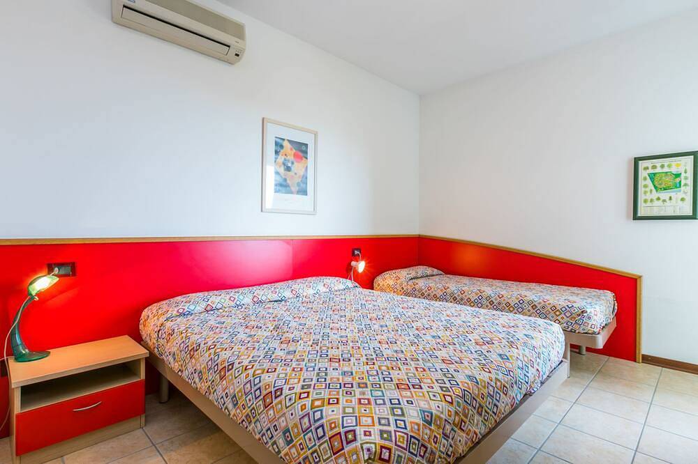 Entire apartment, Robinia/Pinetine by Interhome in Duna Verde, Caorle