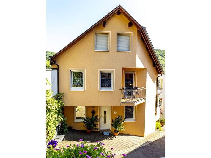 Ferienhaus für 5 Personen, mit Balkon und Garten in Sankt Aldegund