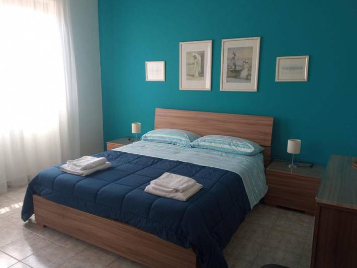 Appartamento per 6 persone, con panorama e balcone a Sant'Anna (Catane)