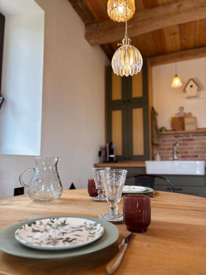 Location de vacances pour 2 personnes, avec terrasse et jardin à Les Avenières - 2