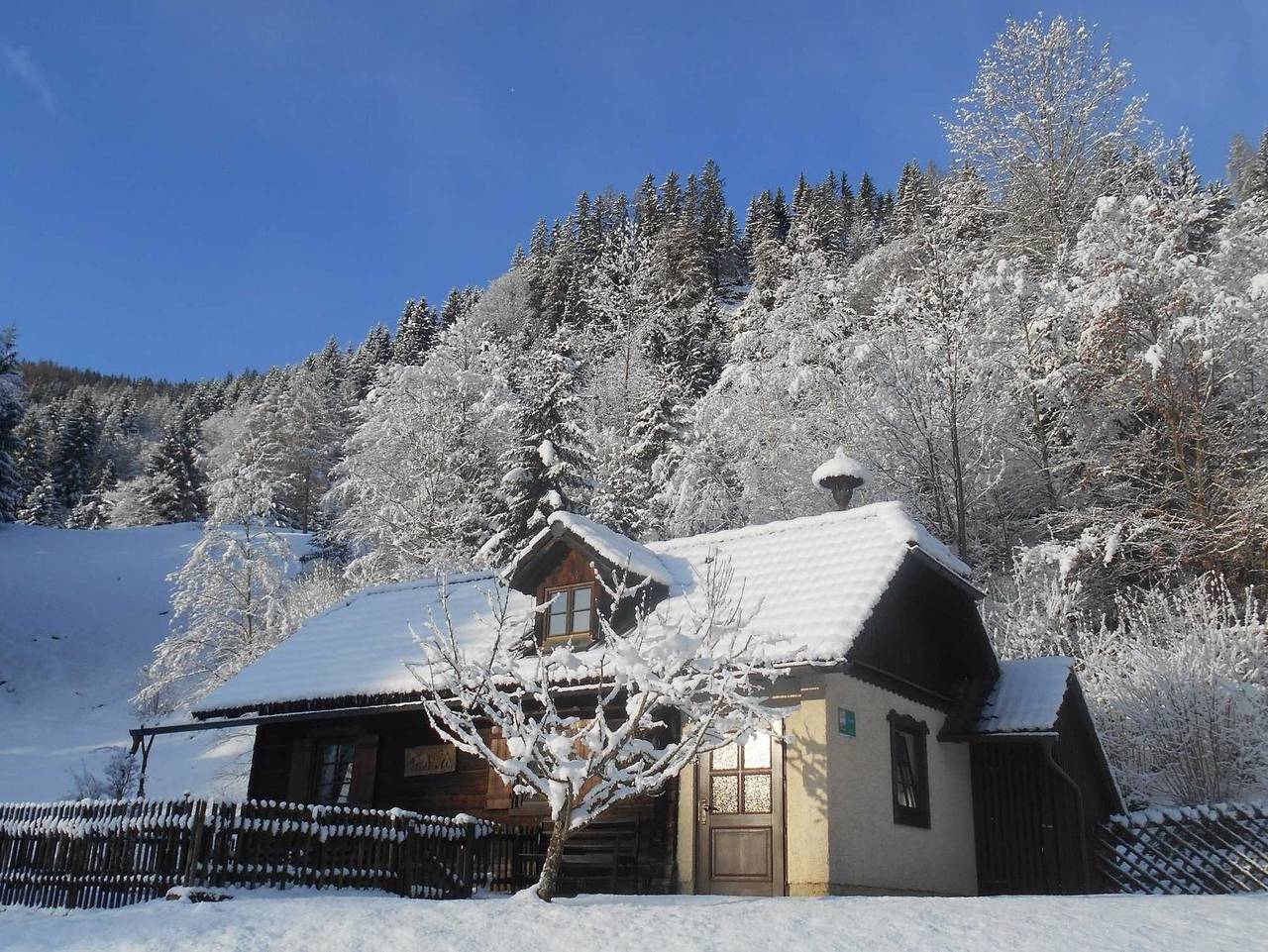 Umundum Hütte - Umundumhütte in Teufenbach-Katsch, Westliche Obersteiermark