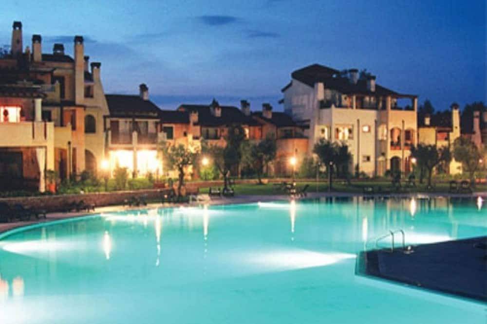 Ganze Wohnung, Garda Resort Village in Peschiera el Garda in Peschiera del Garda, Gardasee-Berge