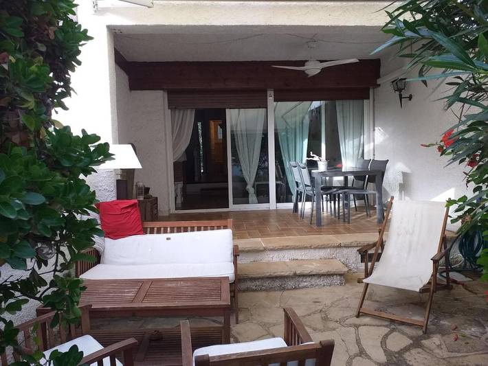 Chalet para 8 personas, con piscina y balcón en Bajo Penedés - 4