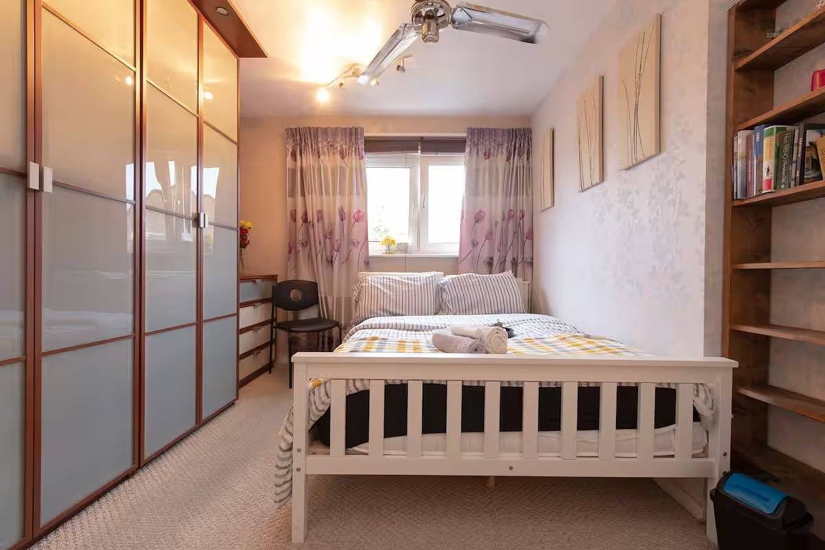 3bedroom Sleeps8 Parking Familyfriendly Nearexcel in Newham, London