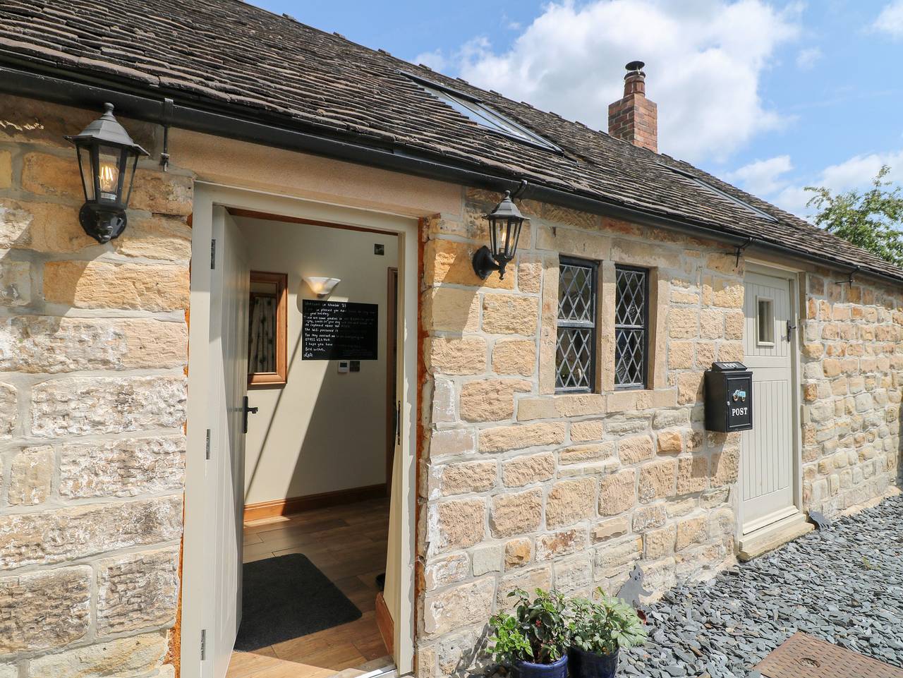 33 Main Road in Derbyshire