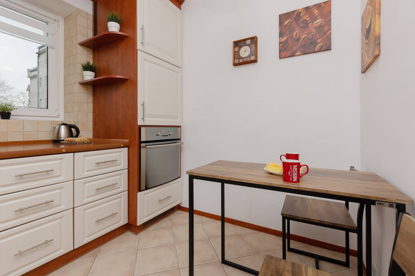 Cały apartament, Spacious Apartment | 2 Bedrooms, Balcony, Workspace in Bemowo, Warszawa