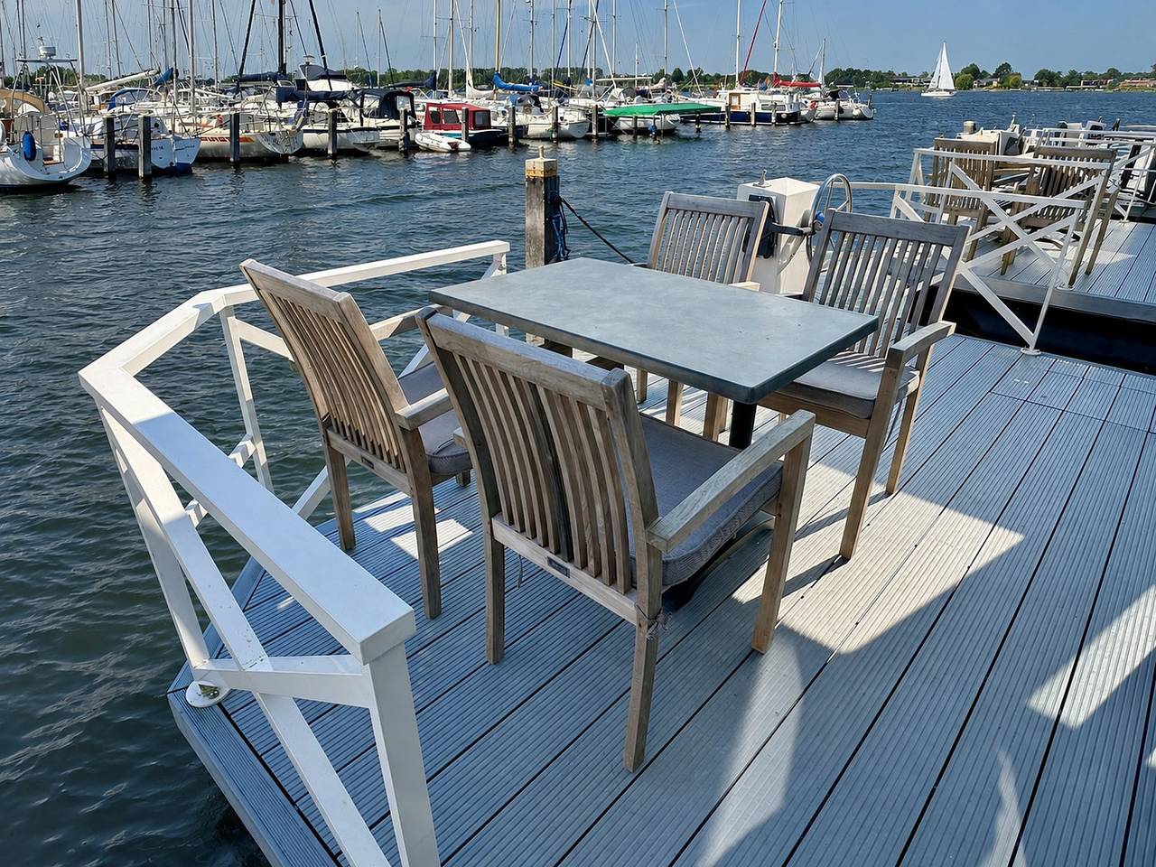 Huren Houseboat — Hausboot Veerse Meer mit Dachterrasse | 4 Personen in Niederländische Nordsee