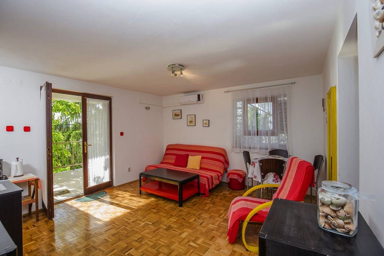 Ganze Wohnung, Laurus in Malinska-Dubašnica, Krk