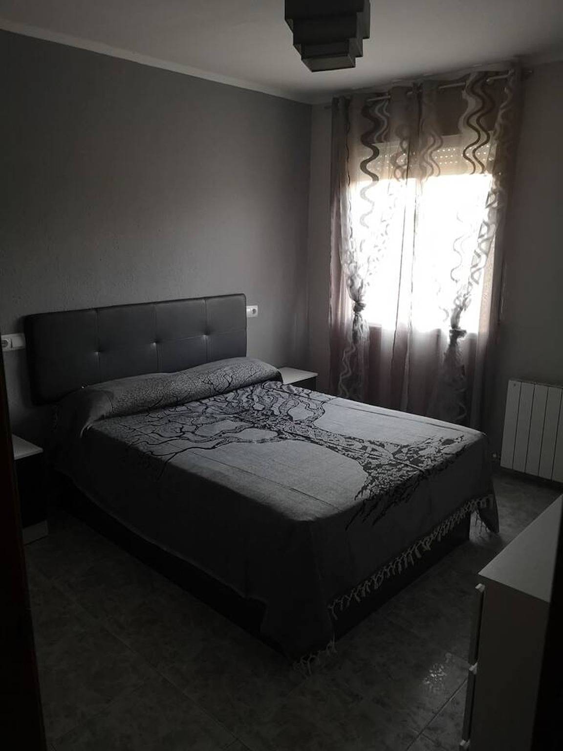 Apartamento entero, Luminoso apartamento en Barbastro, 70m², incluye parking in Barbastro, Provincia de Huesca