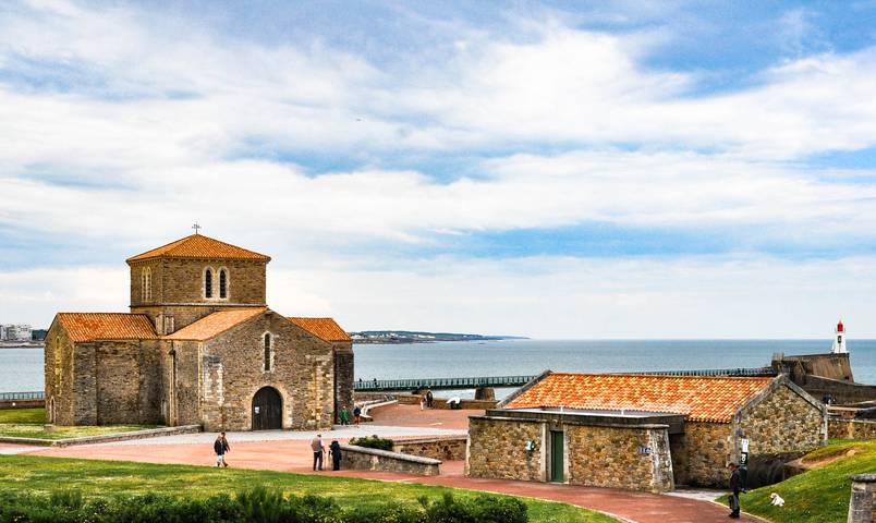 Gîte pour 4 personnes, avec Balcon dans Prieure Saint Nicolas Les Sables D Olonne