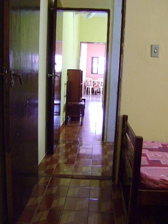 Komfortables und luftiges Haus in Mongaguá Strand Costa Azul in Mongaguá, Baixada Santista