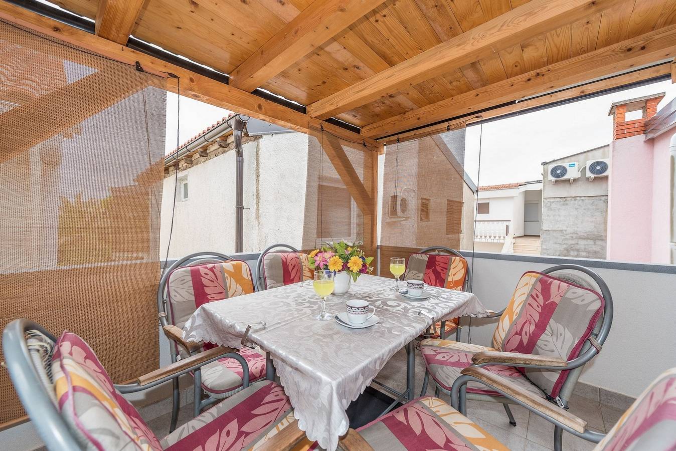 Appartamento vacanze a Vir a partire da 91€ a notte