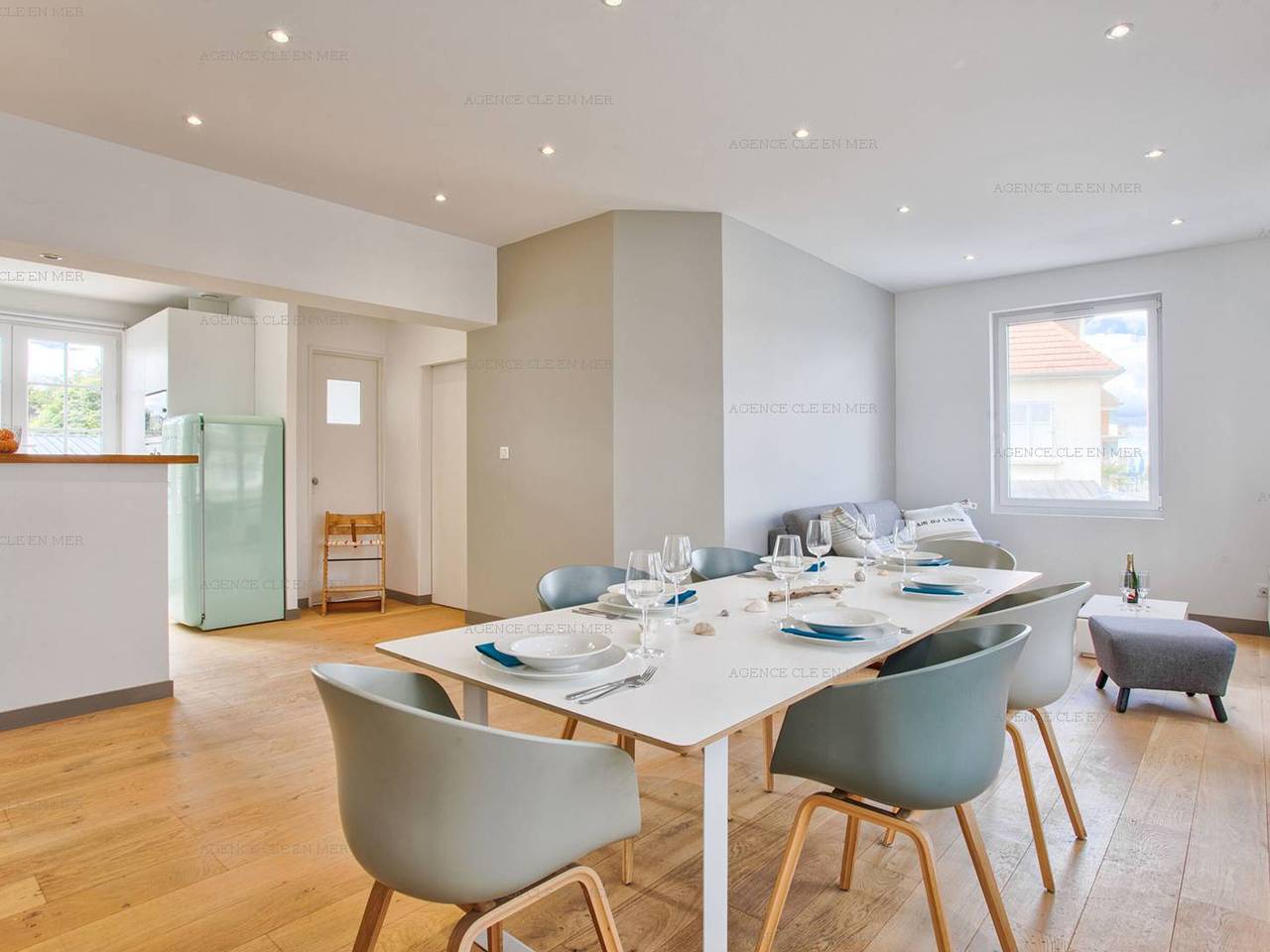 Ganze Wohnung, Apartment mit Terrasse im Küstenzentrum - 4 Pers. in Merville-Franceville-Plage, Caen und Umgebung