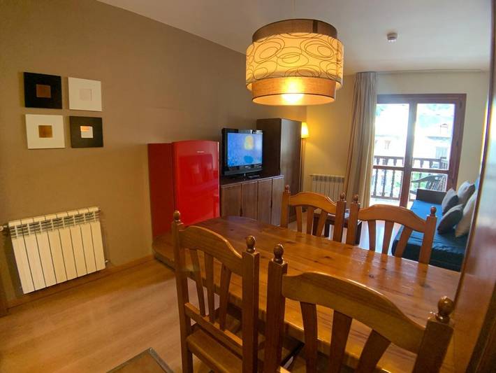 Gîte pour 2 personnes, avec vue et balcon, animaux acceptés à Benasque - 2