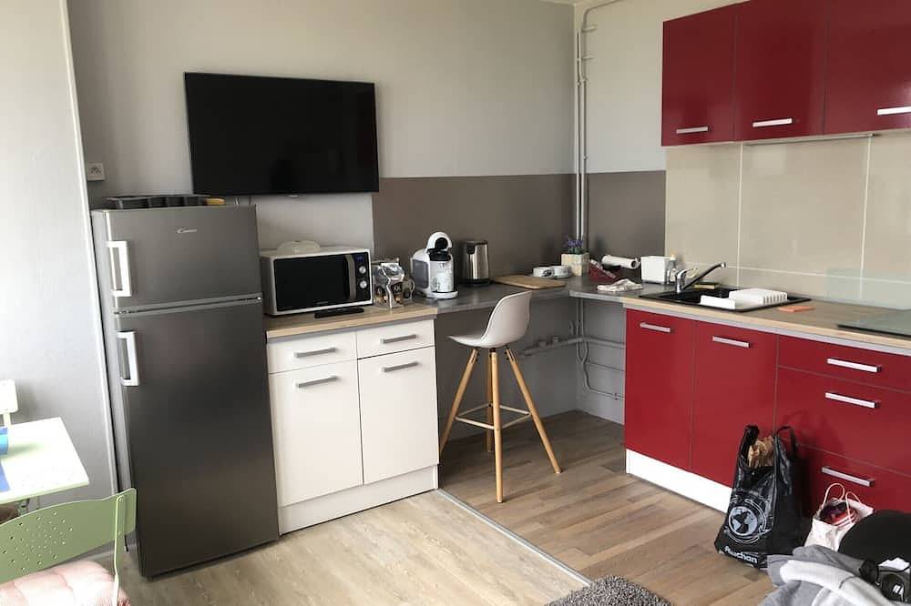 Ganze Wohnung, Apartment 24m2 sea view in Plage Dieppe, Dieppe
