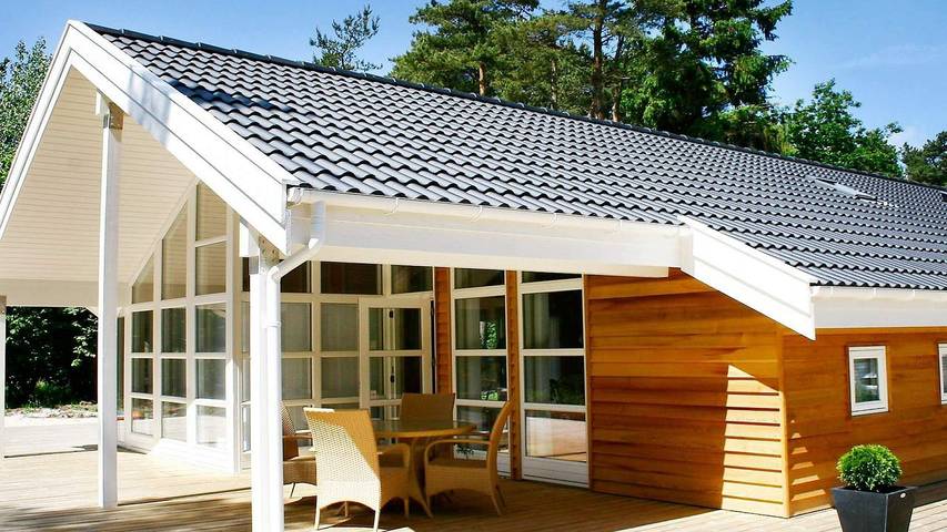 Ferienhaus für 10 Personen, mit Terrasse und Sauna sowie Whirlpool auf Bornholm