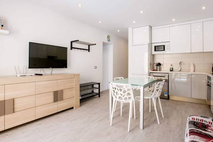 Apartment for 5 people, with terrace and pool in Mare Verde