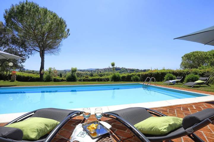 Villa per 10 persone, con giardino, con animali domestici - 1
