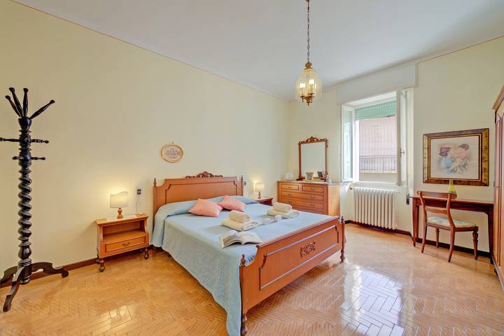 Angela -Terrace & beautiful View lake in Toscolano-Maderno, Gardasee-Berge