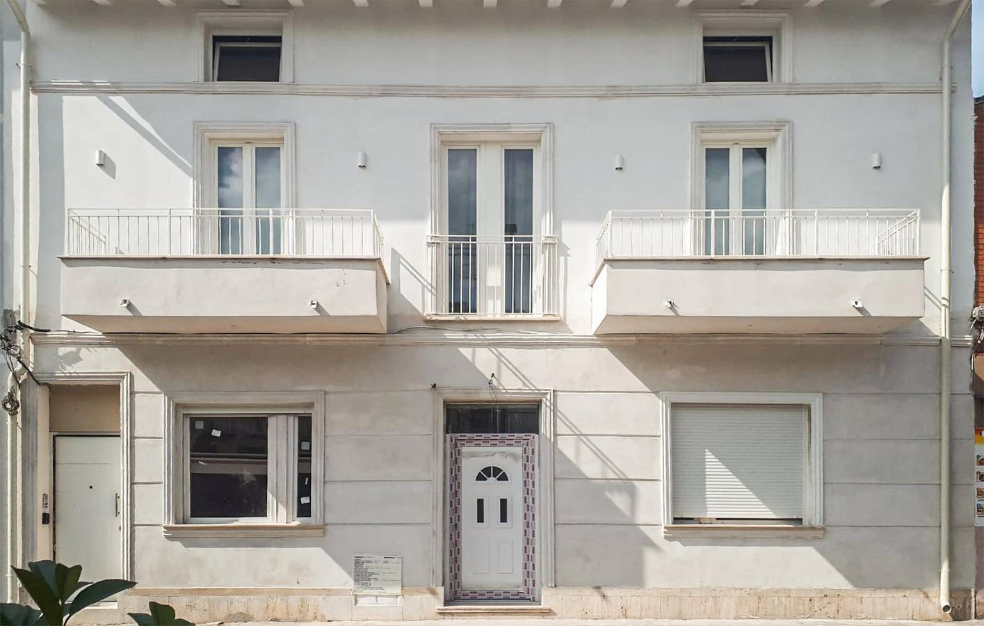 Appartement de vacances entier, Charmant appartement en bord de mer avec jardin, Wi-Fi, climatisation et parking in Viareggio, Riviera Italienne