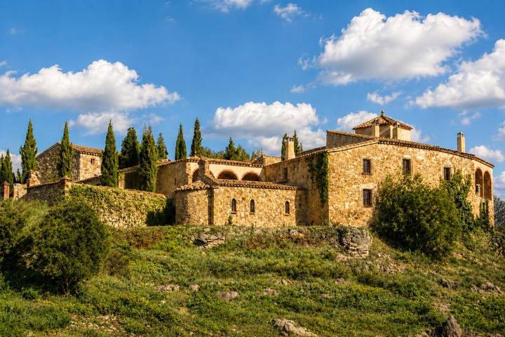 Hôtel pour 3 personnes, avec Terrasse ainsi que Jardin et Vue en Espagne