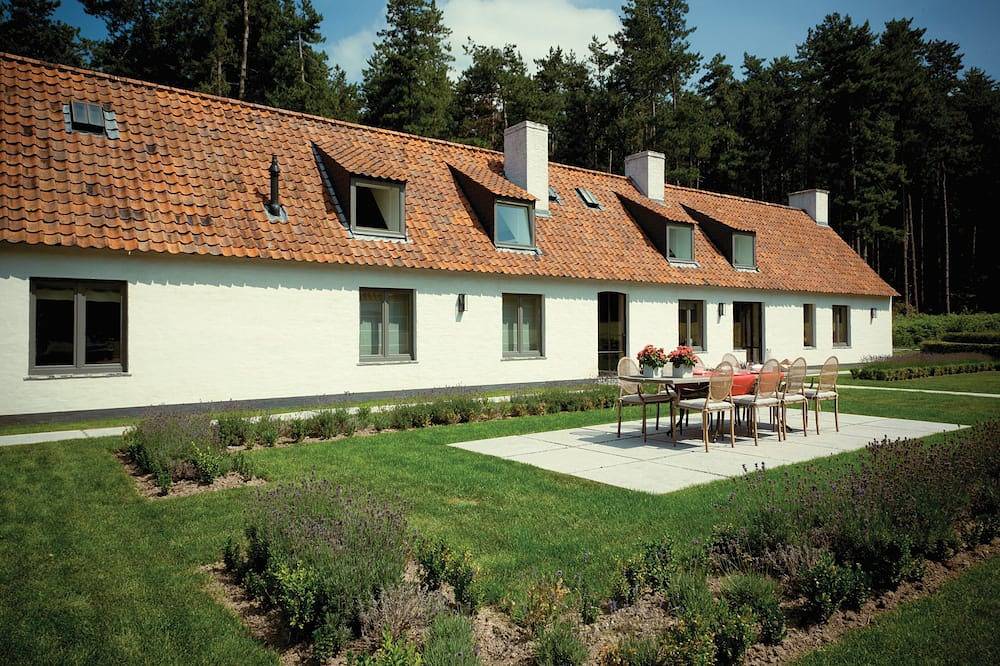 Luxury and comfort in private and natural oasis ...yet easy access to highway in Wortegem-Petegem, Ostflandern