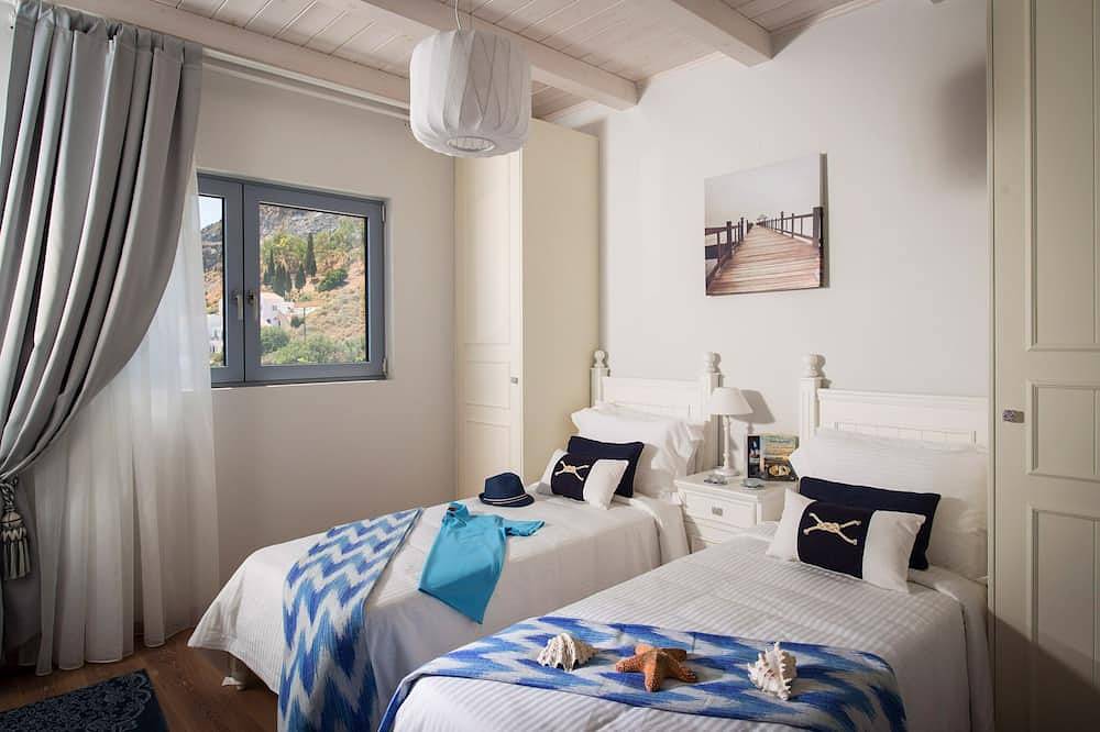 Villa Seaview private Villa with  Pool & Panoramic Seaview. in Koutouloufari, Iraklio-Heraklio region