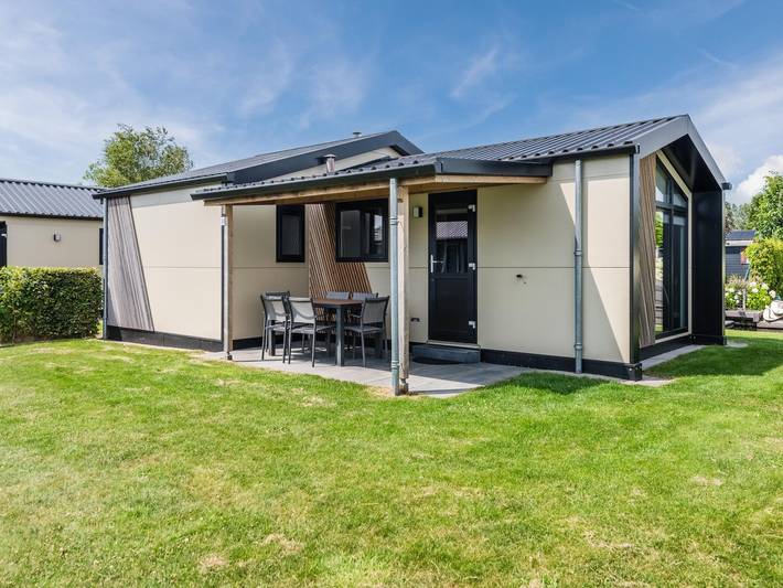 Vakantiewoning voor 6 personen, met Terras en Tuin in Giethoorn