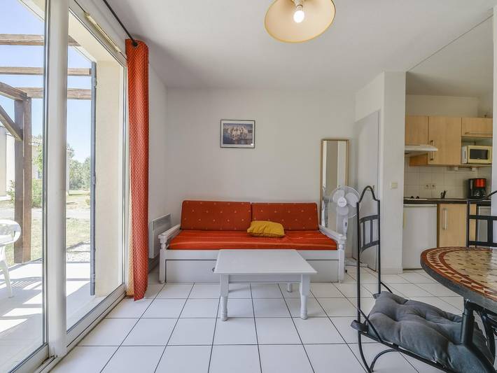 Location de vacances pour 4 personnes, avec piscine et terrasse, animaux acceptés à Saint-Saturnin-lès-Avignon - 3