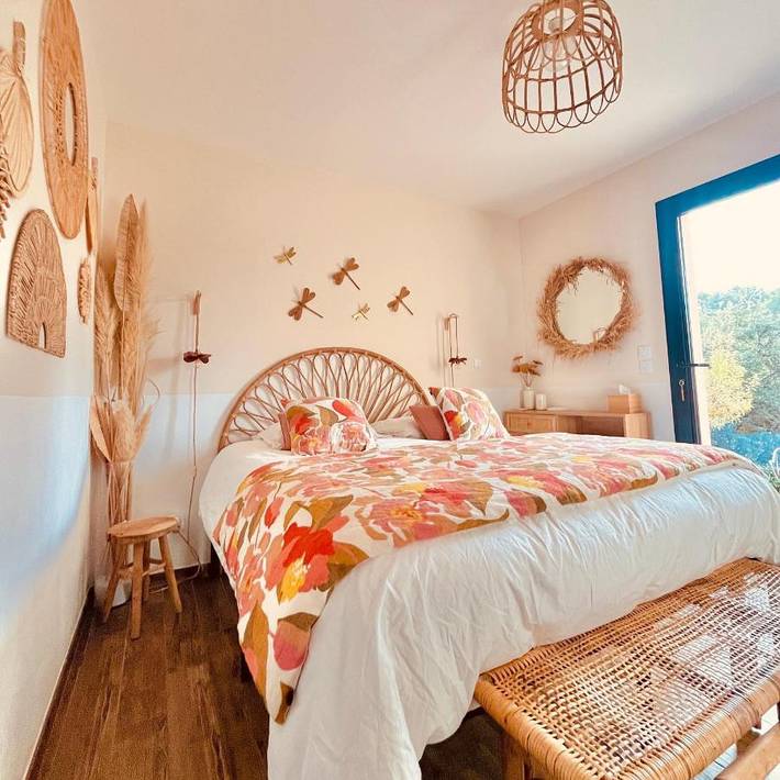 Location de vacances pour 2 personnes, avec jardin et piscine ainsi que vue et bassin pour enfant à Le Beausset - 3