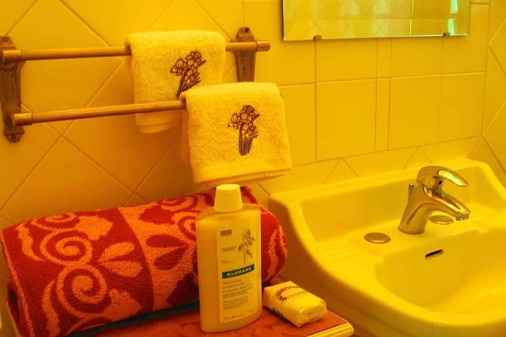 Villa pour 4 personnes, avec jardin à Hyeres - 4