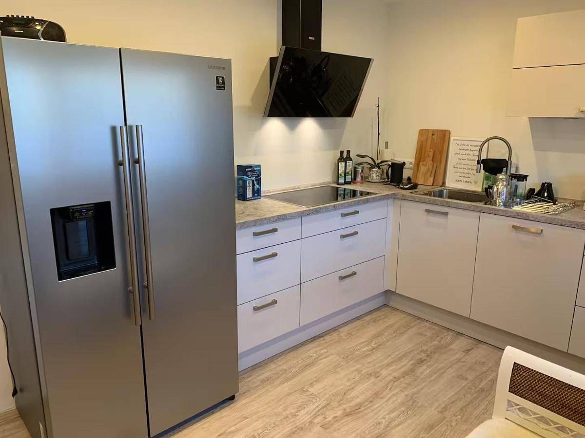 Modernes großes Haus 125qm bei Hamburg - Familien, Gruppen & Business, Wifi 100Mbit Glasfaser, Kamin, Garten 760 qm, zwei Bäder in Quickborn, Kreis Pinneberg