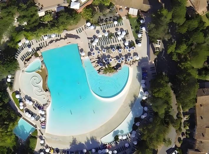 Casa vacanze 'Air-conditioned 2 Bedroom' con vista mare, Wi-Fi e aria condizionata in Grimaud, Costa mediterranea (Francia)