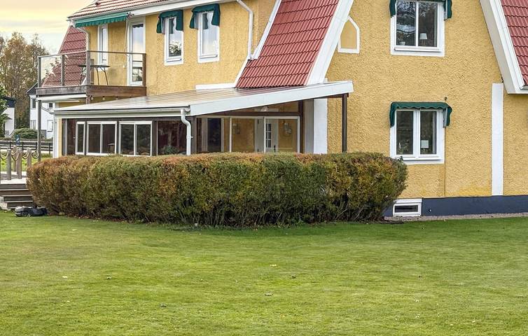 Ganze Ferienwohnung, Ferienwohnung für 10 Personen mit Garten in Svenljunga, Västergötland
