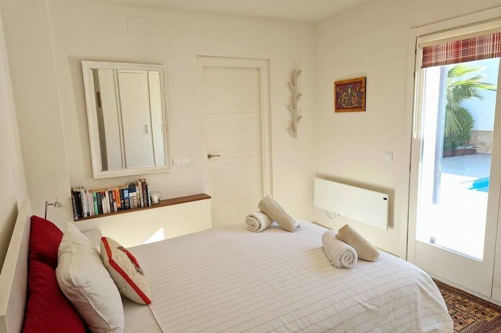 Private villa a short walk to Calella in Calella de Palafrugell, Palafrugell