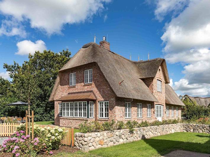 Ferienhaus für 8 Personen, mit Garten und Terrasse sowie Sauna - 1