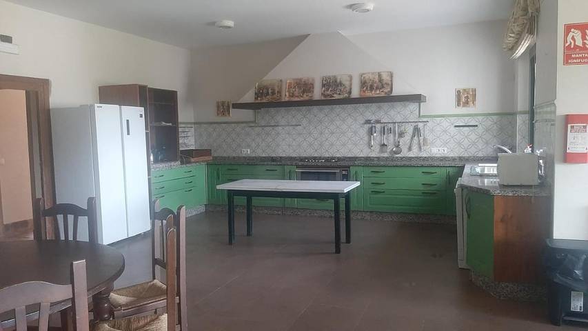 Casa rural para 20 personas, con Terraza y Jardín además de Piscina y Vistas en Coripe - 4