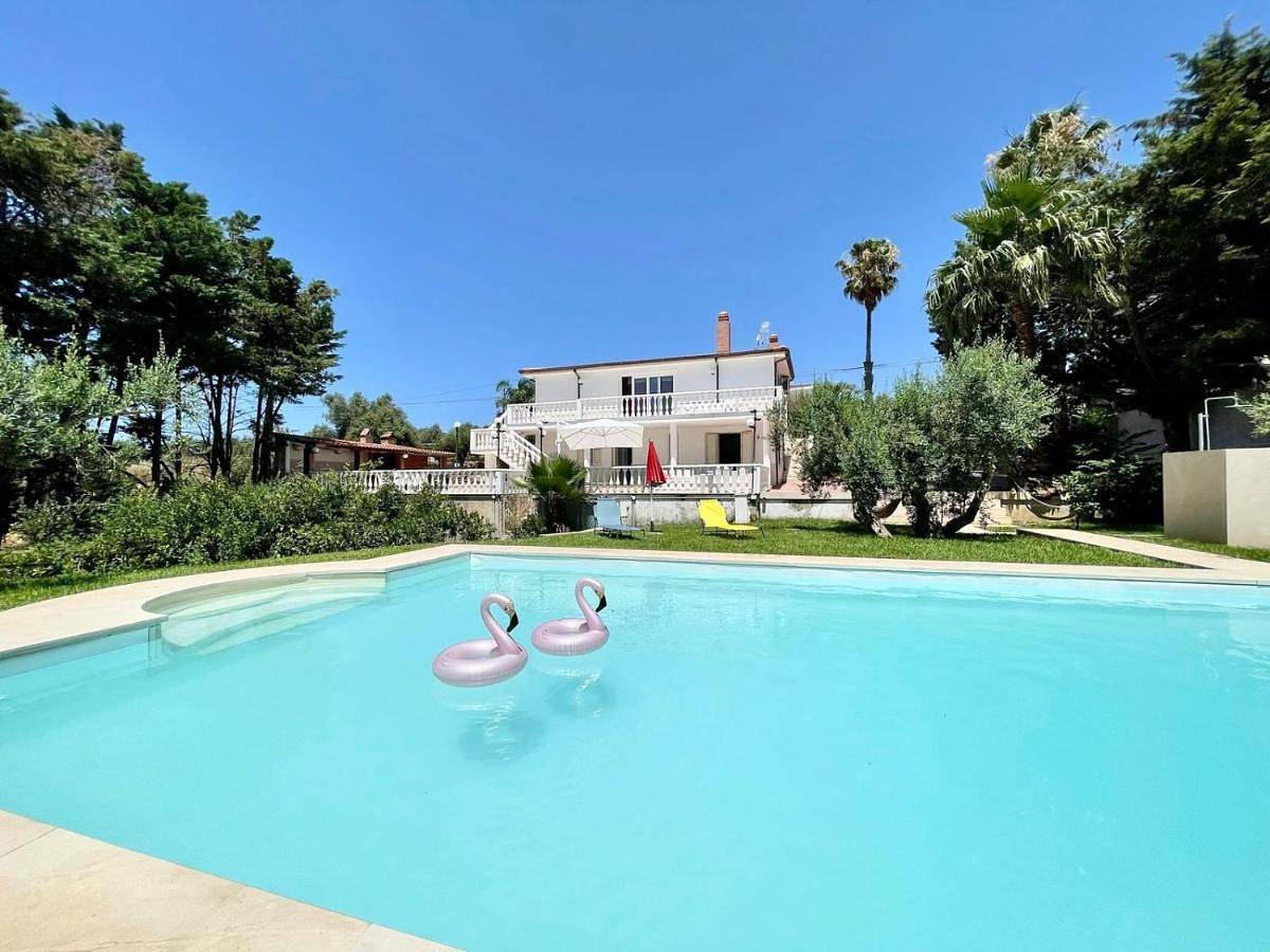 Villa Rachele con piscina in Balestrate, Palermo Provinz