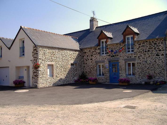 Maison d’hôte pour 2 personnes, avec jardin ainsi que piscine et vue à Saint-Benoît-des-Ondes