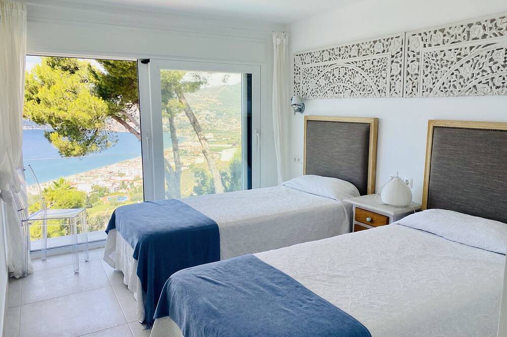 Privater Pool, die beste Aussicht auf die Bucht, Wifi in La Herradura, Almuñecar