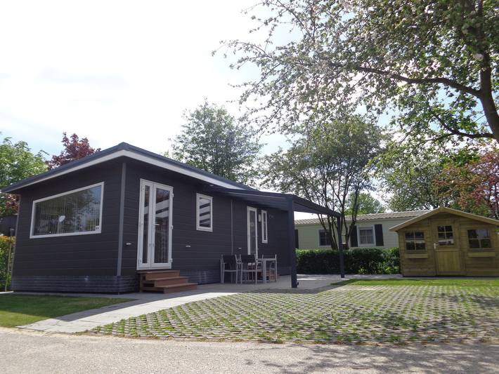 Chalet für 4 Personen, mit Garten - 1