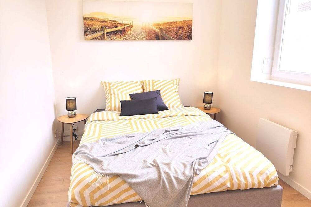 Delcourt – petit cocon moderne & lumineux in Marcq-en-Barœul, Lille region