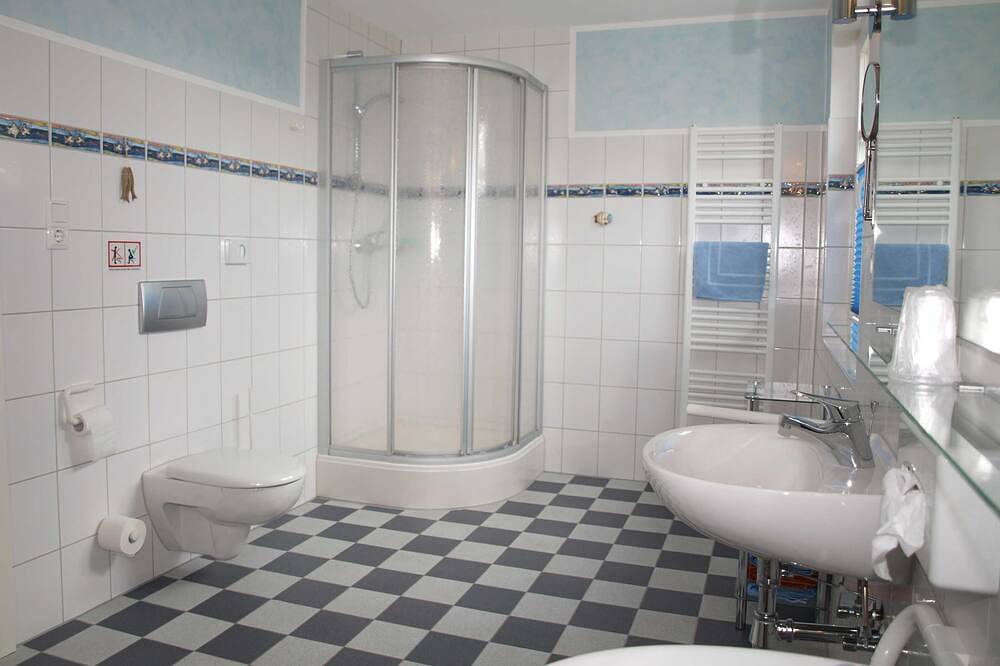 Ganze Wohnung, Ferienwohnung Hauptdeck - Villa Elbdeich in Grünendeich, Altes Land Stade