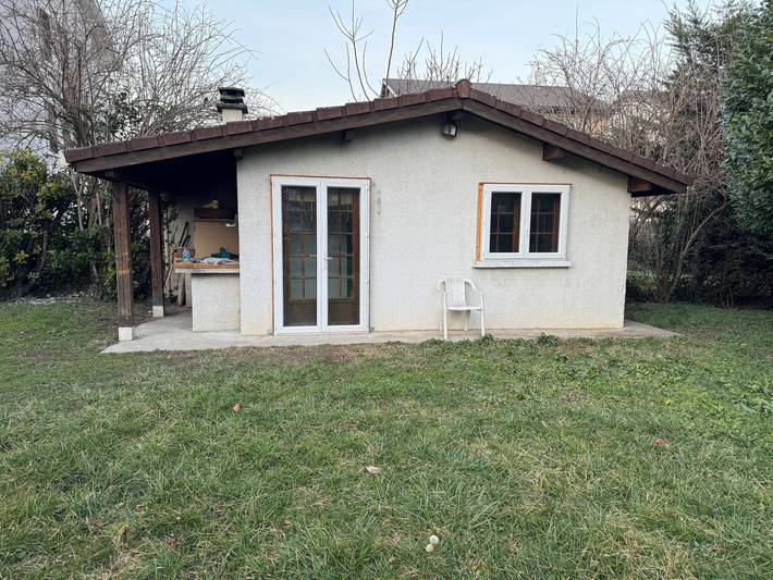 Gîte pour 2 personnes, avec jardin à Eybens