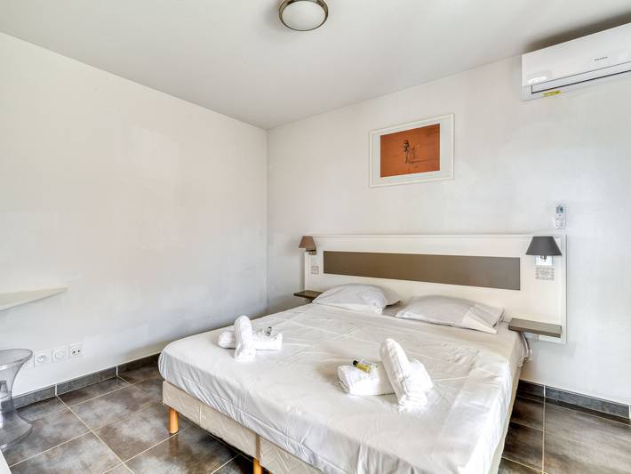 Hôtel pour 6 personnes, avec balcon et piscine à Latour-Bas-Elne - 3